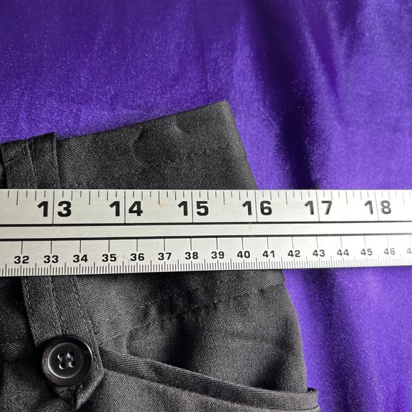 📌Tracy Evans Timeless Black Dress Shorts - Picture 7 of 13